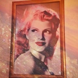 Meet your Posher, Marilyn